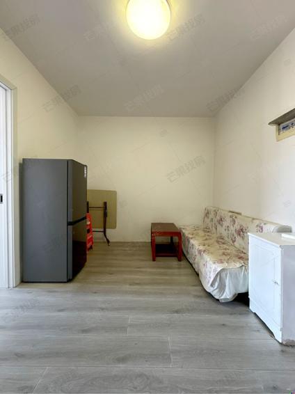 沈阳中房上东花墅(五期)2室1厅53平低楼层/共18层