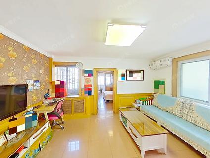 北京永顺南街190号院2室2厅74.78平低楼层/共6层