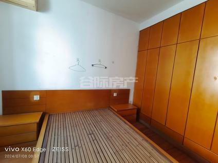 北京民丰路4室2厅127平低楼层/共6层