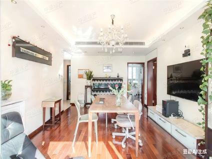 北京逸流公寓3室2厅134.46平中楼层/共37层