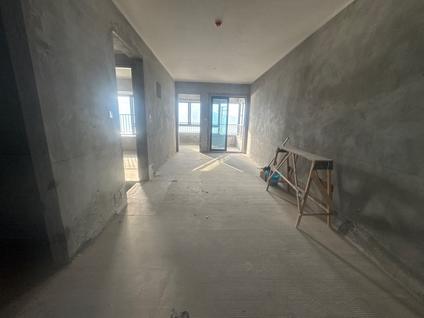 北京世茂云著滨江3室2厅89平低楼层/共33层