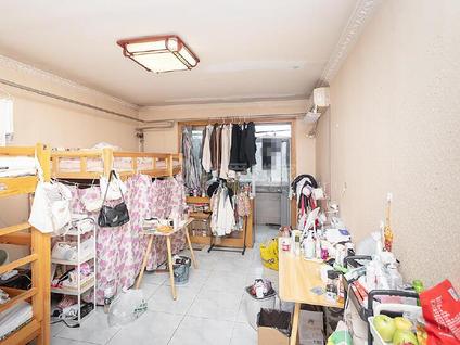 北京仓南胡同12号院3室1厅80.87平高楼层/共6层