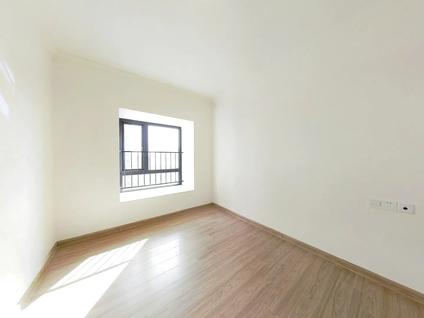 武汉碧桂园领誉3室1厅129.29平中楼层/共32层