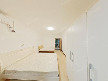 北京苹果园(一区)3室1厅56.62平低楼层/共6层