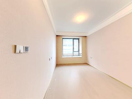 西安香榭汇沣4室2厅150.22平低楼层/共16层