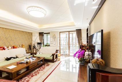 北京专家国际花园3室2厅220.67平低楼层/共6层