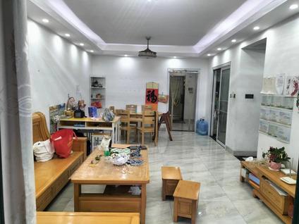 北京锦江新城4室2厅104平低楼层/共26层