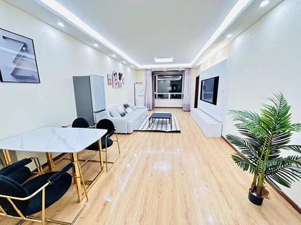 北京莲花晴园3室2厅125平中楼层/共19层