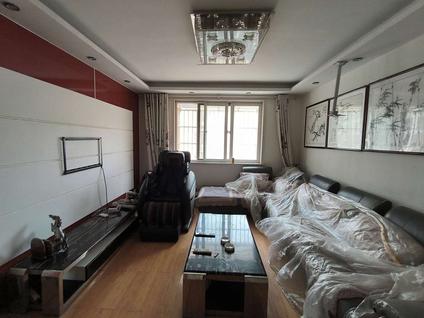 北京梨都华庭3室2厅131.75平中楼层/共6层