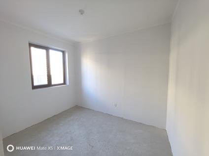 北京鸿坤理想城3室1厅92.88平低楼层/共18层