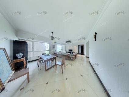 佛山鸿业豪庭4室2厅169.8平低楼层/共30层