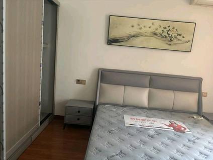 北京蓝庭国际3室2厅122平中楼层/共5层