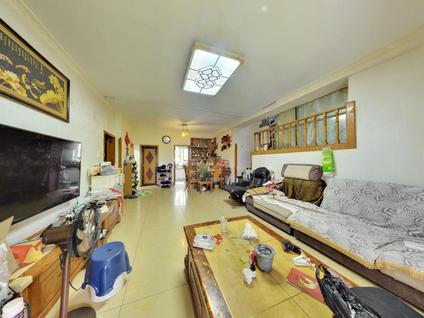 成都中央花园(二期)4室2厅134.4平中楼层/共7层