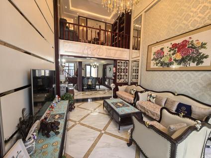 北京远大未来城6室2厅229平高楼层/共26层