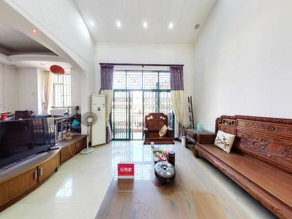 中山康庭苑4室2厅131.25平高楼层/共7层