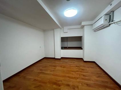 北京江海万达广场2室1厅40.04平低楼层/共1层