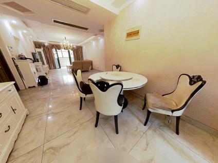 北京江佑铂庭3室1厅139.54平低楼层/共18层