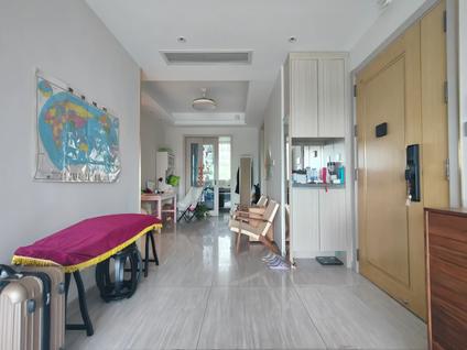 北京合景誉峰4室2厅123.21平低楼层/共11层