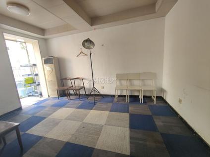 南京十字街70号2室1厅58.55平低楼层/共6层