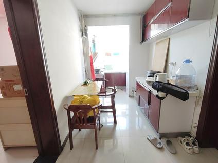 北京皓月小区2室1厅59平低楼层/共6层