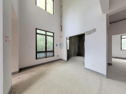 北京龙湖湘风原著(A2区)5室2厅182.28平低楼层/共3层