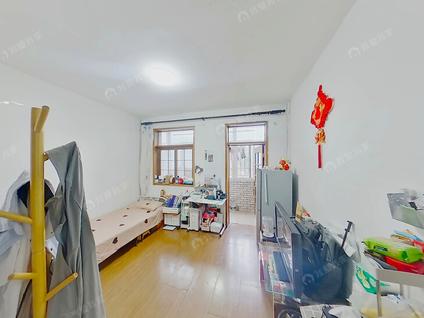 北京石景山区古城南里住宅小区1室1厅44.72平低楼层/共16层