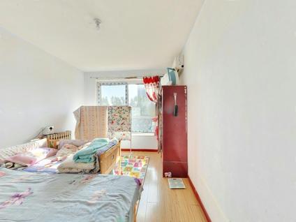 北京梨苑新城2室1厅71平中楼层/共6层