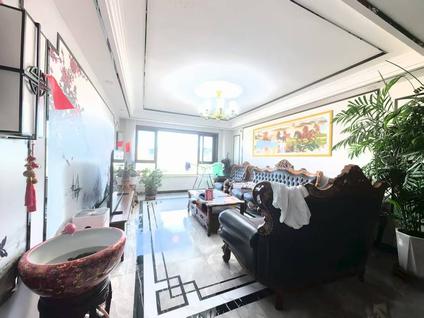 西宁中海河山郡4室2厅143平中楼层/共18层