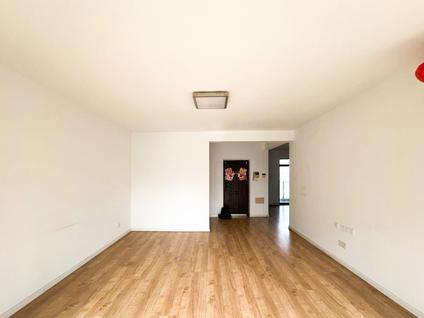 南京阅城国际花园3室2厅127.73平中楼层/共12层