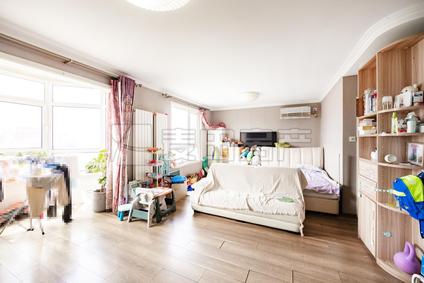 北京中海城(圣朝菲)3室2厅134.84平中楼层/共9层