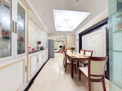 北京锦绣花园(东区)3室1厅161.98平低楼层/共15层