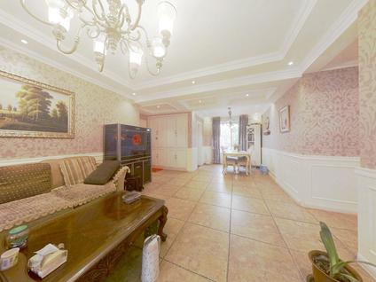 北京海信马山新城3室1厅125.64平低楼层/共15层