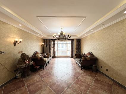 北京领秀翡翠山(A区)3室2厅159.39平中楼层/共6层