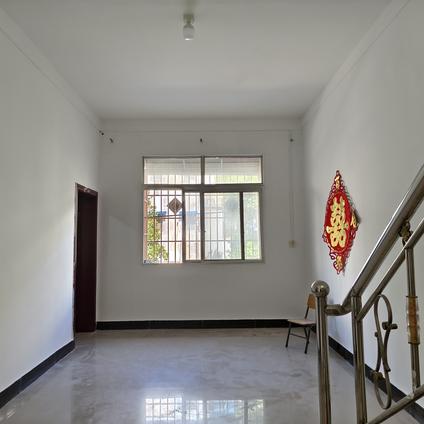 北京常花园社区3室2厅145.93平低楼层/共2层