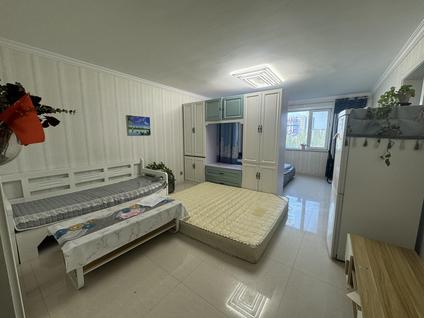 银川瑞景嘉园(二区)1室1厅50平高楼层/共12层