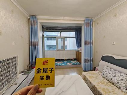北京西山一巷14号院1室1厅52平低楼层/共33层
