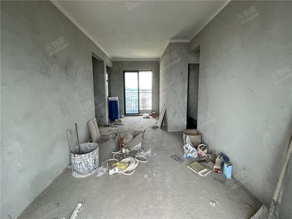 北京名爵华府3室2厅120平高楼层/共28层