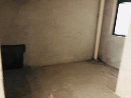 北京莱茵华庭4室2厅119平中楼层/共33层