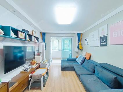 北京新城保利天地3室2厅77.72平低楼层/共18层