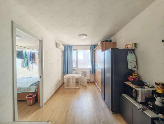 北京顶秀欣园2室1厅68平低楼层/共24层