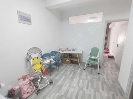 北京万成哈佛国际2室1厅73平中楼层/共28层