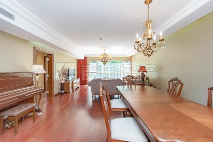 北京金地国际花园4室2厅266平低楼层/共28层