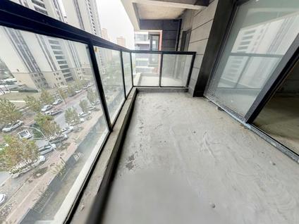 濮阳荣域吉祥里4室2厅145平中楼层/共27层