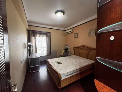 北京展兴颐龙名居3室2厅132平低楼层/共18层