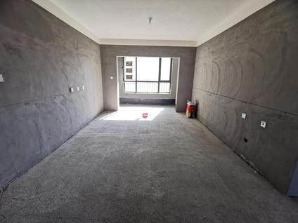 北京绿地云香郡3室2厅117平中楼层/共31层