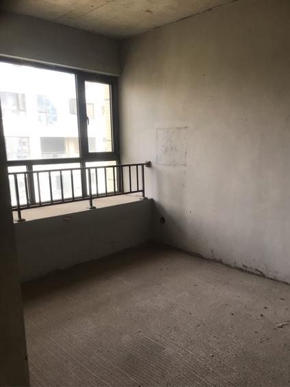 北京名爵翡翠湾3室2厅119平中楼层/共25层