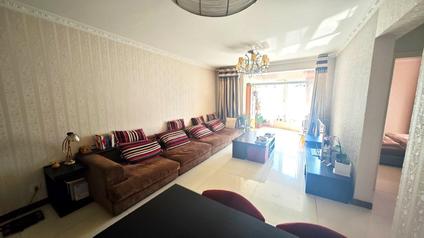 北京海宏一号A区2室2厅94平中楼层/共34层