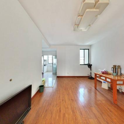 南京天景山公寓(盛乐苑)3室2厅91.85平高楼层/共6层