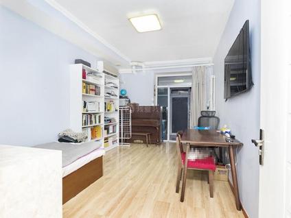 北京苏州街77号院2室1厅49.2平低楼层/共6层