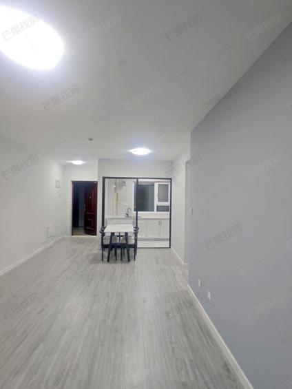 北京荣盛盛京绿洲3室1厅103平高楼层/共33层